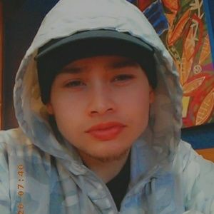 Meet your Posher, Dylan